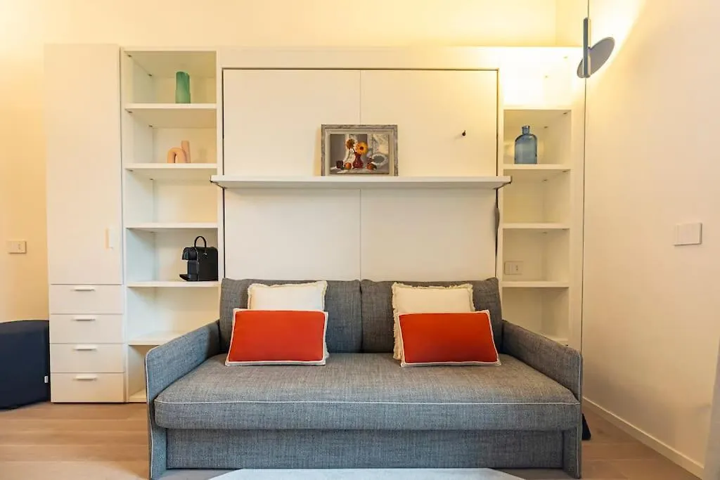 Apartment Pgrhome Buenos Aires Porta Venezia M Milan