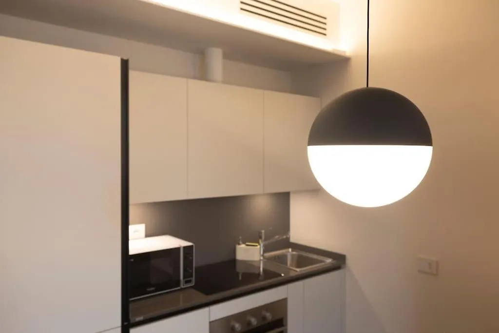 Pgrhome Buenos Aires Porta Venezia M Milan Italy