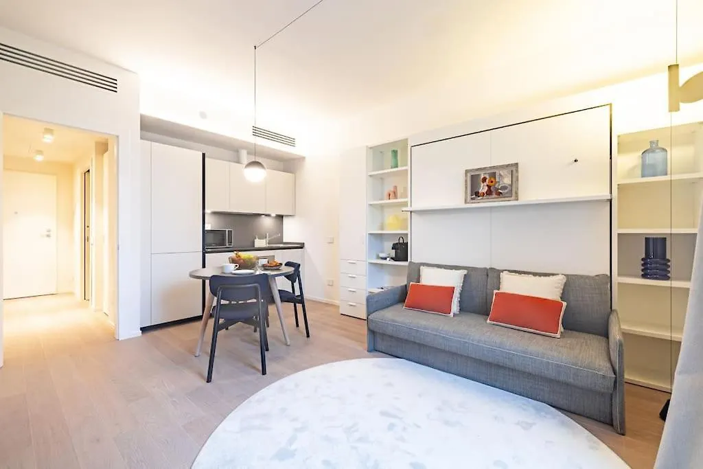 Pgrhome Buenos Aires Porta Venezia M Milan Apartment